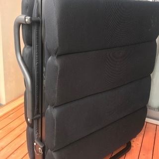 折りたたみベッド