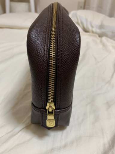 LOUIS VUITTON トゥルーストワレット ダミエ エベヌ
