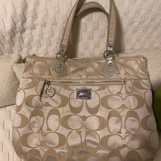 【中古品】COACHのバックの画像