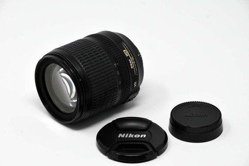 ニコン AF-S標準ズーム18-105mm