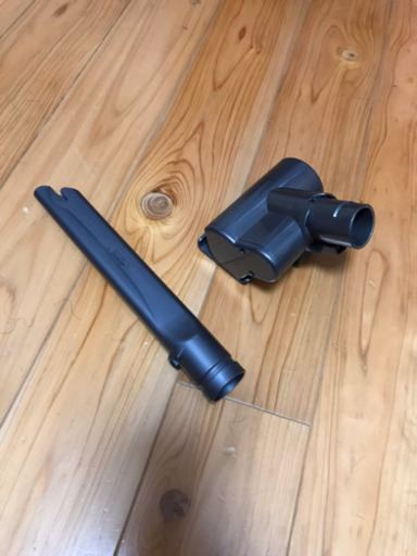 ダイソン　小型　コードレス掃除機