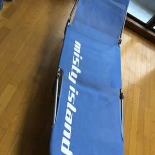 今月末には処分します。値段交渉OＫ ビーチベッド2つ、ボート、ワ...