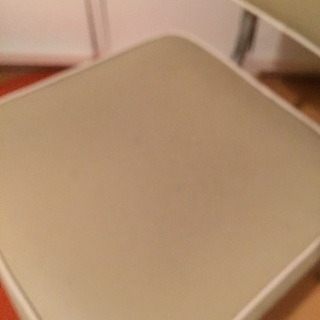 値下げ）デスクチェア 座面低めの画像