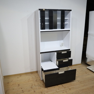 食器棚・レンジ台　幅90cm　鏡面ブラック木目【新品・小キズあり】の画像