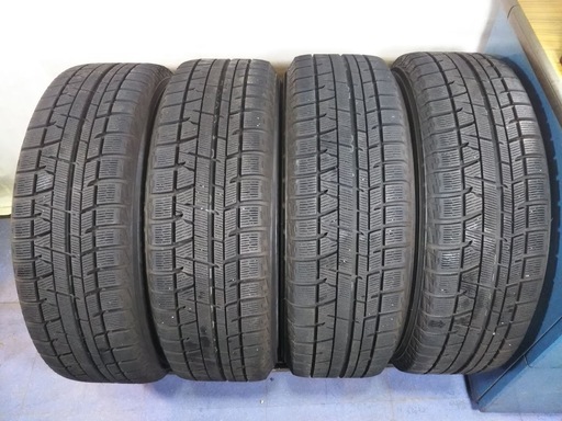 冬17インチ 2017年【美品4本】215/60Ｒ17【富山市】ＣＨ-Ｒ エスティマ ＭＰＶ エクストレイル エルグランド +48 中
