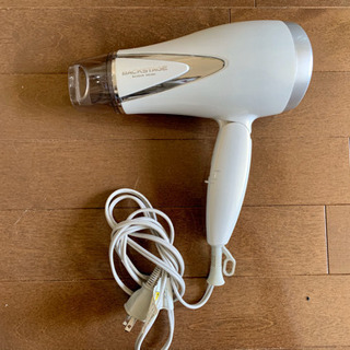 ドライヤー　koizumi KHD-9300