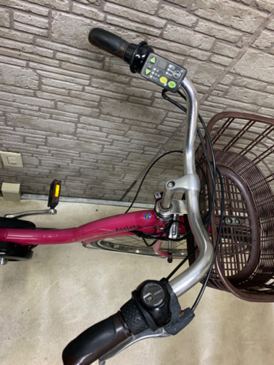 新生活応援SALE  東京23区配達無料　新基準  ブリジストン　アシスタ　8.7Ah リチウム 電動自転車 中古　26