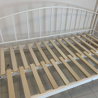 【３月１５日まで】狭い部屋におすすめ！伸縮ベッド　ソファーベッド　フレーム、マットレスの画像