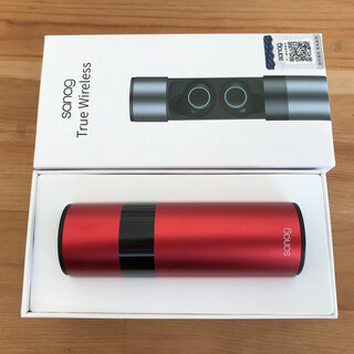 【未使用】Bluetoothイヤホン 完全ワイヤレスイヤホン 400mah充電ケース付【自動充電/自動ON/OFF】 左右分離型 片耳 両耳とも対応 高音質 ス ポーツ マイク内蔵 IPX5級防水 充電式収納ケース(日本語説明書付) (レッド)の画像
