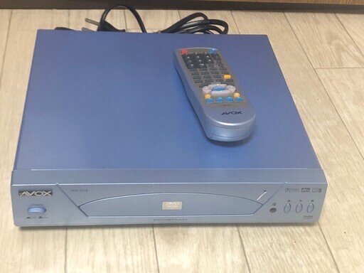 AVOX　DVDプレーヤー　譲ります。