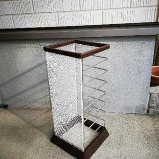 傘立て 取引中