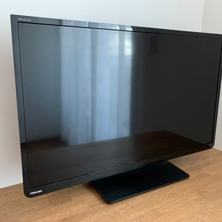 デジタルハイビジョン液晶テレビ　東芝 32型regza 32s8