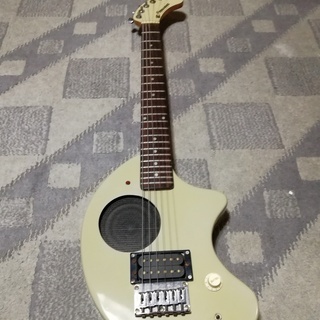 zo-3ギター ミニギター アンプ内蔵