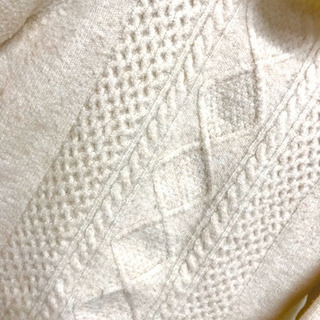 ホワイト　白　セーター　mの画像
