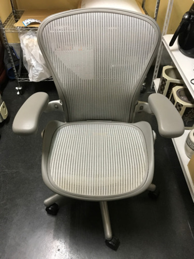 ハーマンミラー アーロンチェアー 中古品