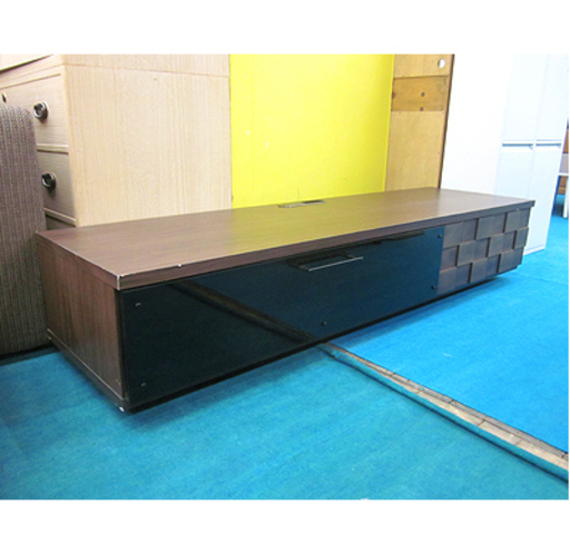 札幌【ウォールナット調 TVボード】幅160cm レール式引出し ソフトダウンステーのフラップ式扉 男前 スモーキーカラー ダークブラウン こげ茶色系 テレビボード TV台 テレビ台 ローボード AVボード 本郷通店