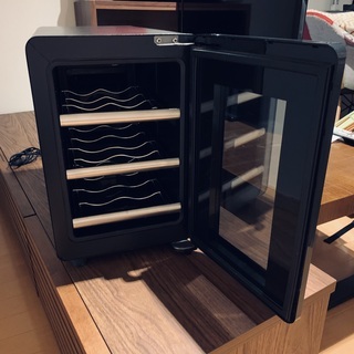 ワインセラー +LOUNGE 6本収納の画像