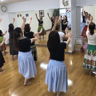 フラダンス&ヒップホップ教室、春の入会キャンペーンはじまりました...