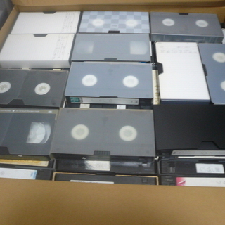 ＊＊処分＊＊　使用済み　VHSテープ　２０本以上