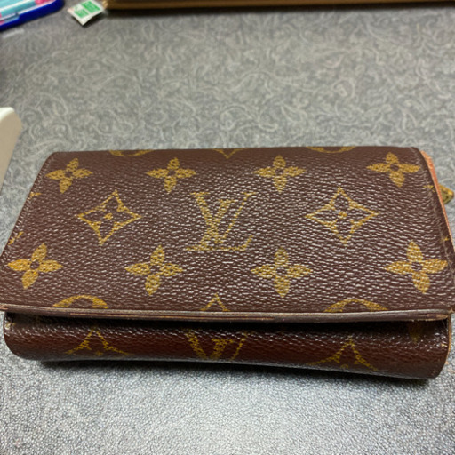 ヴィトン財布　値下げしました。
