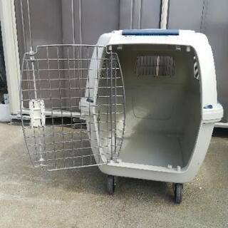 PET SHUTTLE2.0　中型犬用　ペットキャリーの画像