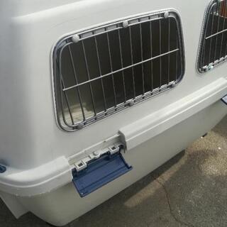 PET SHUTTLE2.0　中型犬用　ペットキャリーの画像