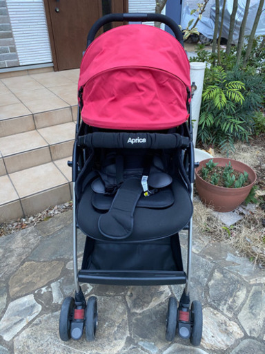ベビーカー　アップリカ　オプティア　レインカバー付き　1万円