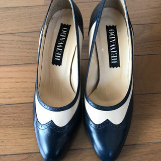 パンプス22センチ