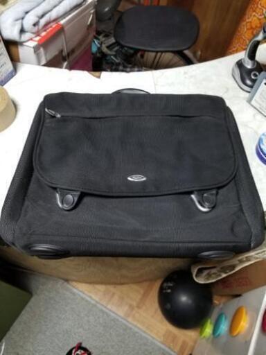 TUMIビジネスバッグです