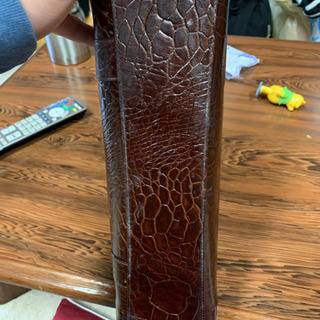 クロコダイル革のハンドバッグの画像