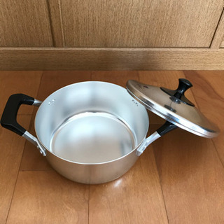 アルミ厚手鍋22cm(新品未使用)の画像