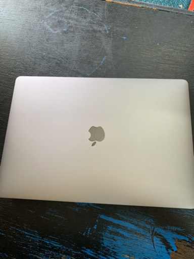 【美品】MacBook pro 15インチ 2016 MLH32J/A