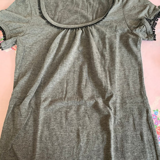 【値下げ】INGNI グレー Tシャツ
