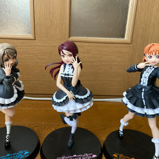 ラブライブ などのフィギュア　商談中の画像