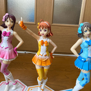 ラブライブ などのフィギュア　商談中の画像