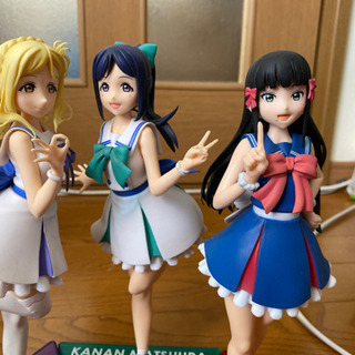 ラブライブ などのフィギュア　商談中の画像