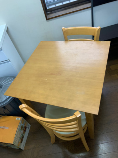 ダイニングテーブル　ブラウン　中古^_^