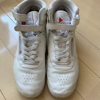 リーボックハイカット(24cm)の画像