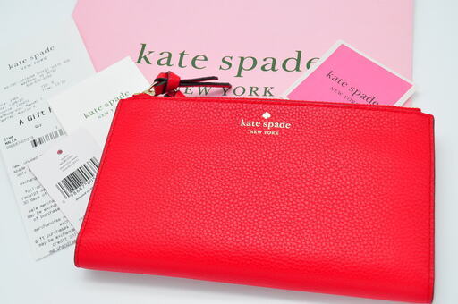 ❤️新品未使用❤️Kate Spade ケイトスペード MALEA 長財布❤️おしゃれなレッドカラー❤️アウトレット品❤️ #B025