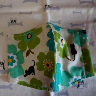ハンドメイド 女性立体マスク 花柄猫ちゃん＆ダブルガーゼ