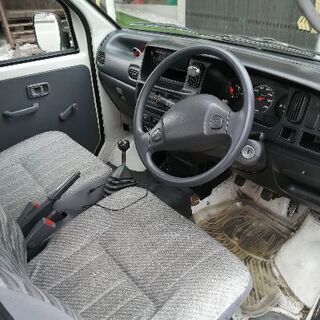 箱バン　白色　マニュアル車の画像