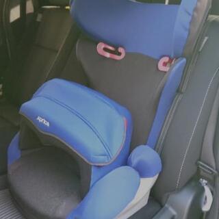 【お譲り先決まりました】ジュニアシート 《アップリカ》背もたれ・...