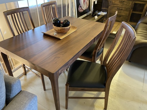 家具の大丸 ダイニングテーブルセット テーブル チェア 5点セット 茶 ウォールナット 中古品