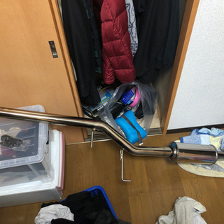 定価30500円の中間マフラーですの画像