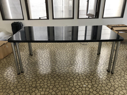 大型テーブル