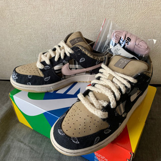 TRAVIS SCOTT ×NIKE DUNK LOW