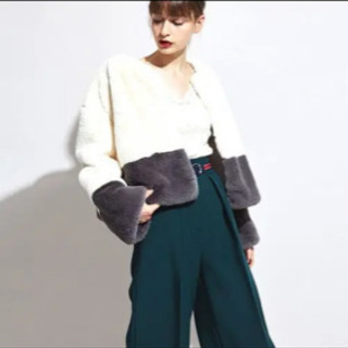 エクラン ファーコート