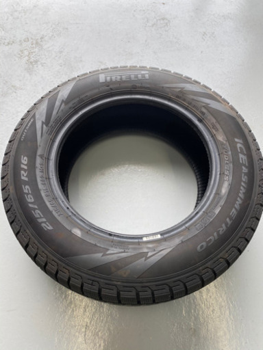 PIRELLI ピレリ ASIMMETRICO アシンメトリコ　スノータイヤ