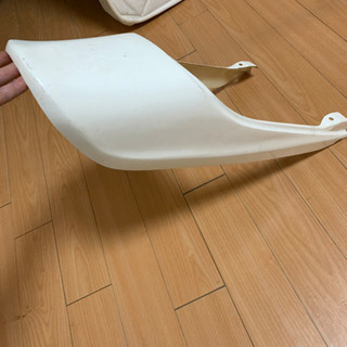 ゼファーのメーカー不明テールカウルの画像