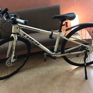 TREK fx3 2019年購入 ほぼ新品！
